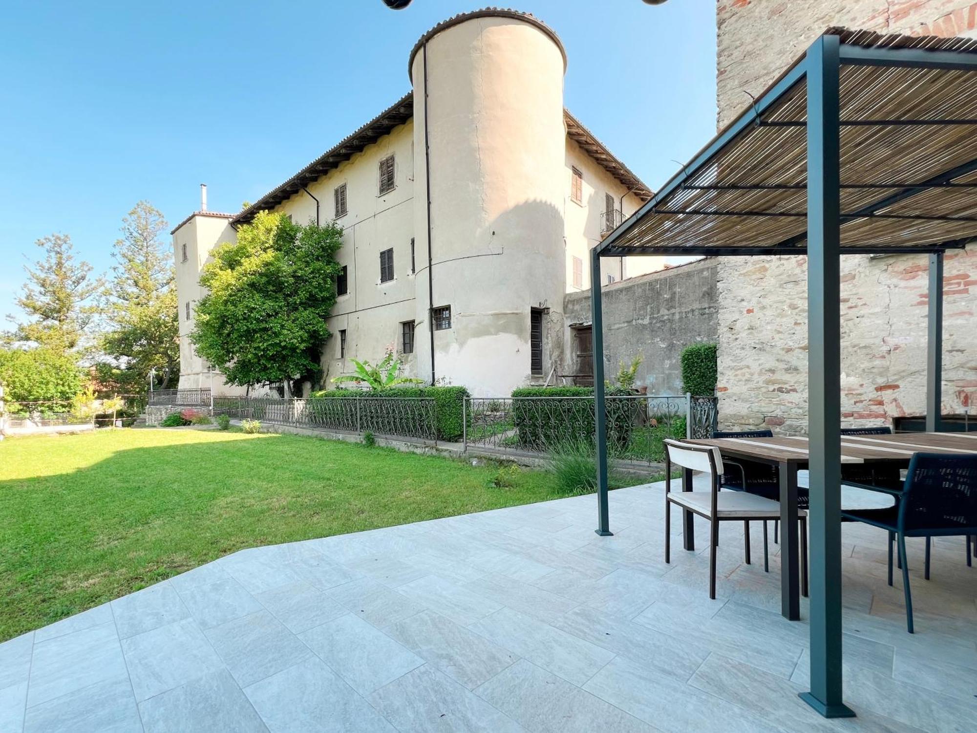 Comecasa 2 Bedrooms With Garden Apartment Benevello Exterior photo